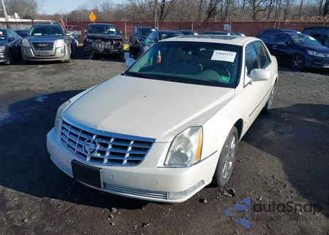 2009 Cadillac Dts 1Sd z USA, uszkodzony, nr VIN 1G6KD57Y69U116513